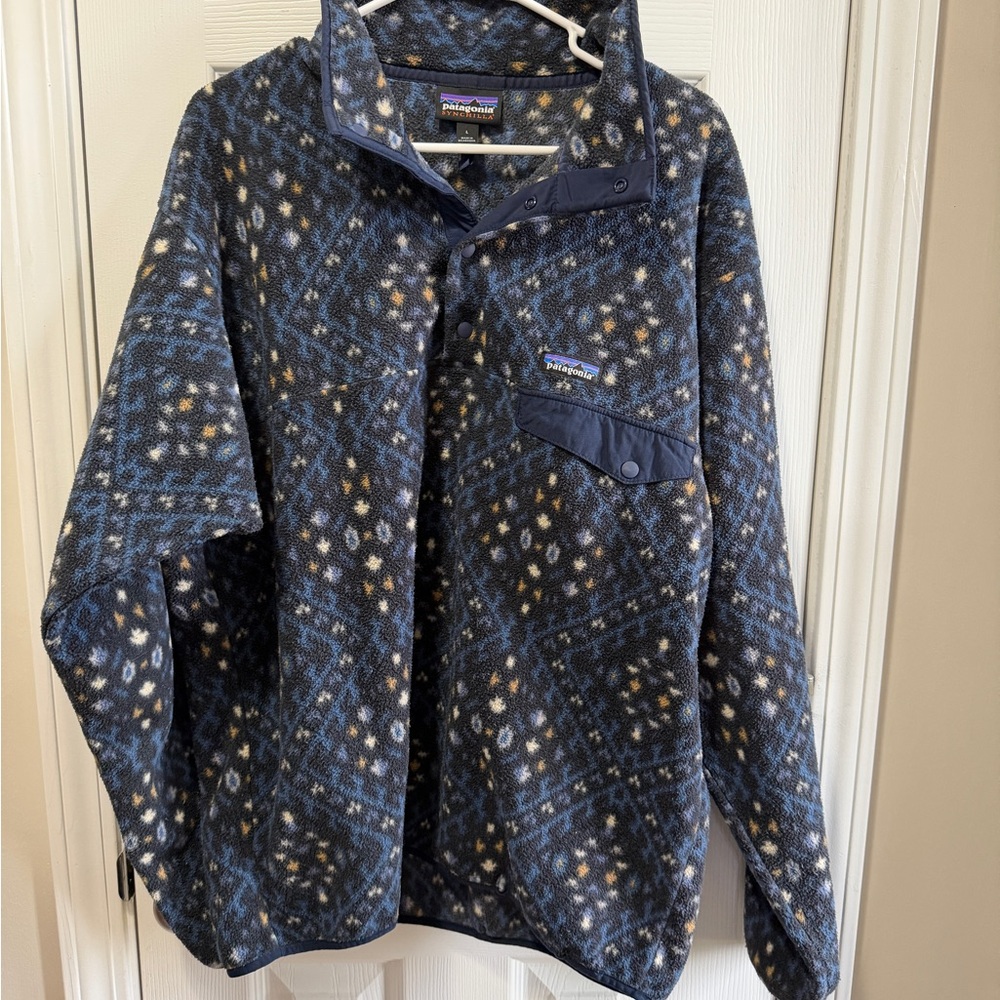 Patagonia Synchilla Navy Patterned Fleece Pullover